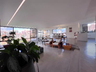 Apartamento en venta en El Poblado, Medellín · foto 9 de 20