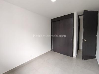 Apartamento de 3 alcobas en venta en Poblado Ciudad Del Rio, Medellín, 73 m² · foto 14 de 19