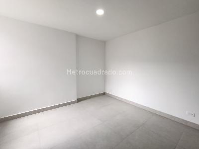 Apartamento de 3 alcobas en venta en Poblado Ciudad Del Rio, Medellín, 73 m² · foto 16 de 19