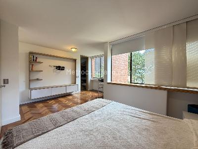 Apartamento de 2 alcobas en venta en El Poblado, Medellín, 137 m² · foto 16 de 20