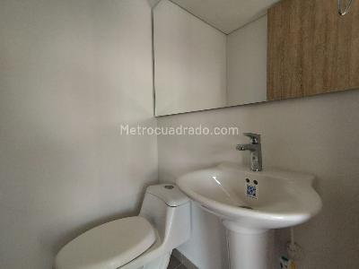 Apartamento de 2 alcobas en venta en V, Rionegro, 69 m² · foto 9 de 14