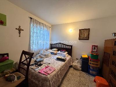 Casa de 5 alcobas en venta en San Javier No 2, Medellín, 372 m² · foto 13 de 20