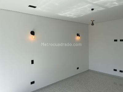 Casa de 4 alcobas en venta en El Porvenir, Rionegro, 180 m² · foto 12 de 15
