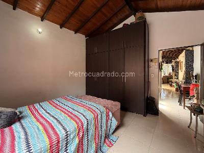 Apartamento de 1 alcoba en venta en Guayabal Cristo Rey, Medellín, 72 m² · foto 16 de 18