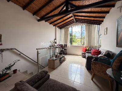 Apartamento de 1 alcoba en venta en Guayabal Cristo Rey, Medellín, 72 m² · foto 3 de 18