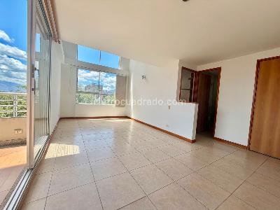Apartamento de 3 alcobas en arriendo en Los Balsos No 1, Medellín, 134 m² · foto 2 de 11