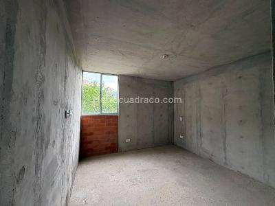 Apartamento de 3 alcobas en venta en Amazonia, Bello, 72 m² · foto 13 de 16