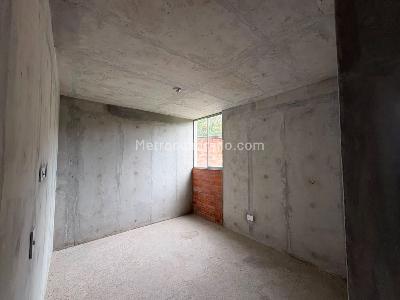 Apartamento de 3 alcobas en venta en Amazonia, Bello, 72 m² · foto 15 de 16