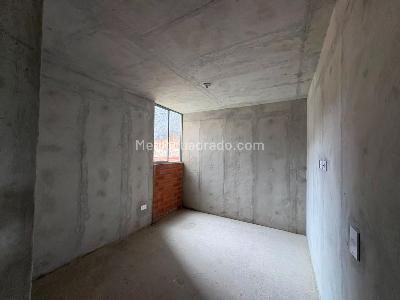Apartamento de 3 alcobas en venta en Amazonia, Bello, 72 m² · foto 12 de 16
