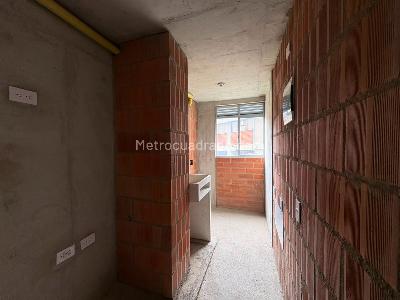 Apartamento de 3 alcobas en venta en Amazonia, Bello, 72 m² · foto 7 de 16