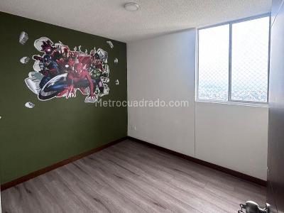Apartamento en venta en Calasanz Parte Alta, Medellín · foto 9 de 16