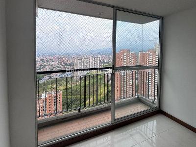 Apartamento en venta en Calasanz Parte Alta, Medellín · foto 2 de 16