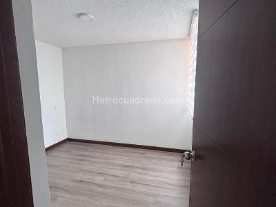 Apartamento en venta en Calasanz Parte Alta, Medellín · foto 13 de 16