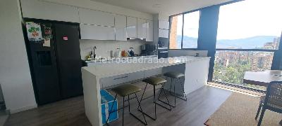 Apartamento de 2 alcobas en venta en El Poblado, Medellín, 96 m² · foto 6 de 15