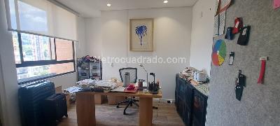 Apartamento de 2 alcobas en venta en El Poblado, Medellín, 96 m² · foto 11 de 15