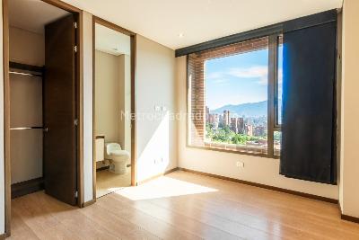 Apartamento de 3 alcobas en venta en El Poblado, Medellín, 164 m² · foto 16 de 20