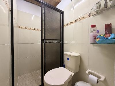 Casa de 2 alcobas en venta en Toscana, Medellín, 54 m² · foto 13 de 17