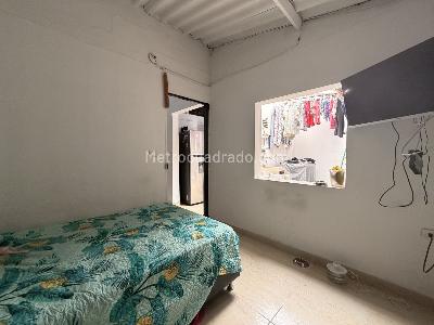 Casa de 2 alcobas en venta en Toscana, Medellín, 54 m² · foto 10 de 17
