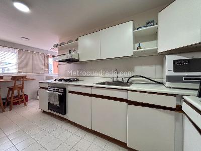 Apartamento de 3 alcobas en venta en El Poblado, Medellín, 143 m² · foto 6 de 20