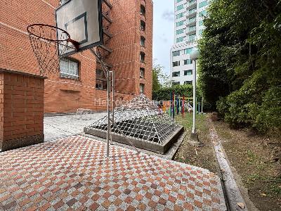 Apartamento de 3 alcobas en venta en El Poblado, Medellín, 143 m² · foto 19 de 20