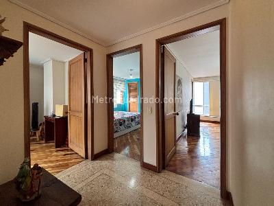 Apartamento de 3 alcobas en venta en El Poblado, Medellín, 143 m² · foto 8 de 20