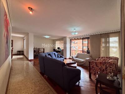 Apartamento de 3 alcobas en venta en El Poblado, Medellín, 143 m² · foto 5 de 20