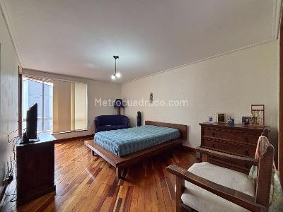 Apartamento de 3 alcobas en venta en El Poblado, Medellín, 143 m² · foto 9 de 20