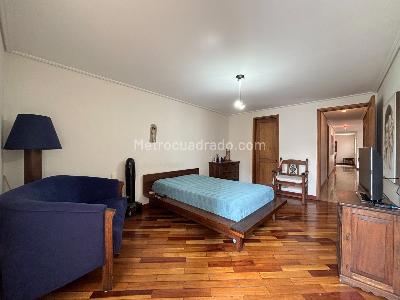 Apartamento de 3 alcobas en venta en El Poblado, Medellín, 143 m² · foto 10 de 20