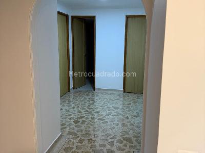 Apartamento en venta en Santa Teresita, Medellín · foto 8 de 12
