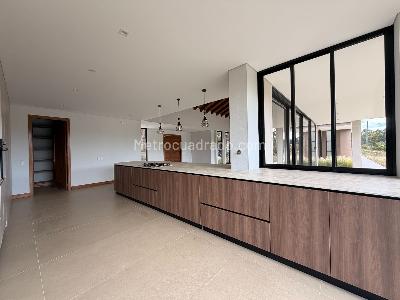 Casa en arriendo en Rionegro, Rionegro · foto 4 de 20