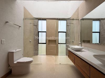 Casa de 3 alcobas en arriendo en El Hoyito, Rionegro, 380 m² · foto 17 de 19