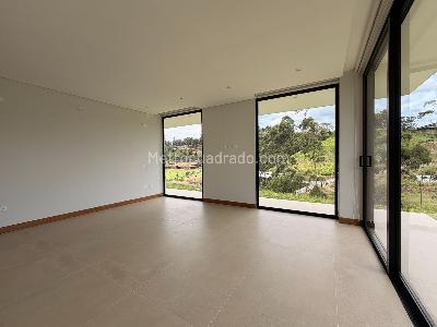 Casa de 3 alcobas en arriendo en El Hoyito, Rionegro, 380 m² · foto 15 de 19