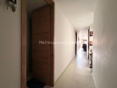 Apartamento en venta en Simón Bolívar, Itagüí · foto 8 de 19
