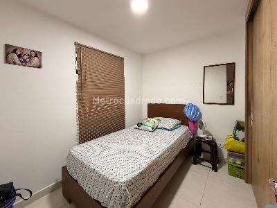Apartamento en venta en Simón Bolívar, Itagüí · foto 10 de 19