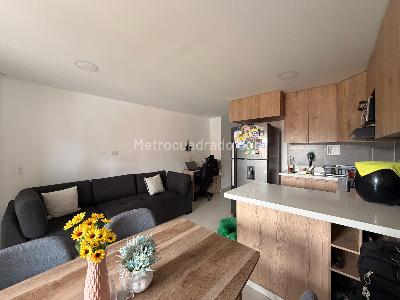 Apartamento en venta en Simón Bolívar, Itagüí · foto 5 de 19