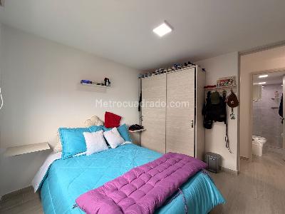 Apartamento en venta en Calasanz Parte Alta, Medellín · foto 12 de 18