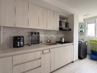 Apartamento en venta en Calasanz Parte Alta, Medellín · foto 8 de 18