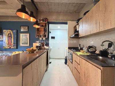 Apartamento en venta en El Poblado, Medellín · foto 9 de 18