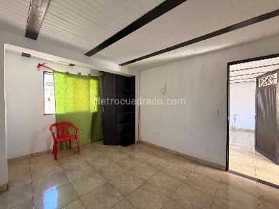 Casa de 3 alcobas en venta en Aranjuez, Medellín, 182 m² · foto 7 de 20