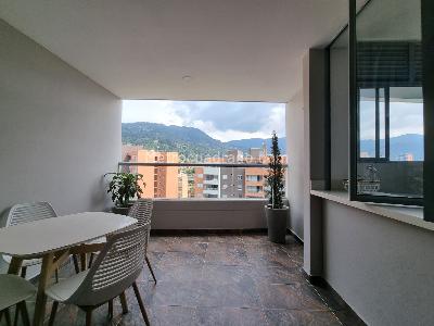 Apartamento de 3 alcobas en venta en Loma De Los Mesa, Envigado, 99 m² · foto 6 de 20