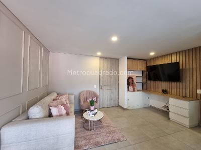 Apartamento de 3 alcobas en venta en Loma De Los Mesa, Envigado, 99 m² · foto 10 de 20