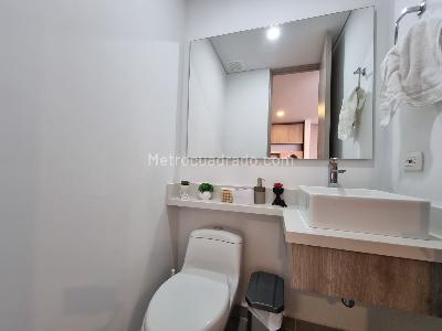 Apartamento de 3 alcobas en venta en Loma De Los Mesa, Envigado, 99 m² · foto 11 de 20