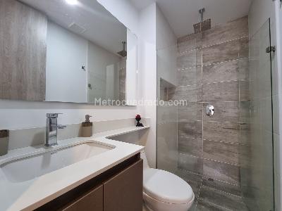 Apartamento de 3 alcobas en venta en Loma De Los Mesa, Envigado, 99 m² · foto 14 de 20