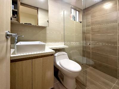 Apartamento de 3 alcobas en venta en Loma Del Escobero, Envigado, 135 m² · foto 12 de 20