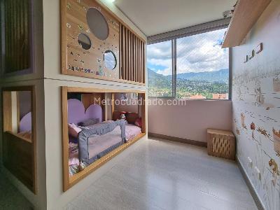 Apartamento de 3 alcobas en venta en Loma De Los Mesa, Envigado, 128 m² · foto 9 de 20