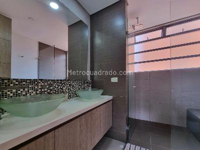 Apartamento de 3 alcobas en venta en Loma De Los Mesa, Envigado, 128 m² · foto 14 de 20