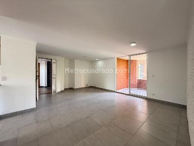 Apartamento de 2 alcobas en venta en Castropol, Medellín, 82 m² · foto 7 de 19