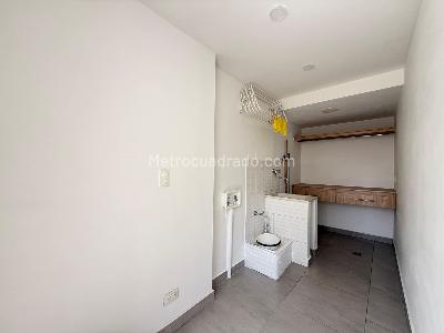 Apartamento de 2 alcobas en venta en Castropol, Medellín, 82 m² · foto 5 de 19