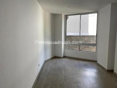 Apartaestudio en venta en Bosque Izquierdo, Bogotá, 55 m² · foto 2 de 19