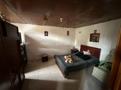 Casa en venta en Britalia, Bogotá · foto 9 de 19